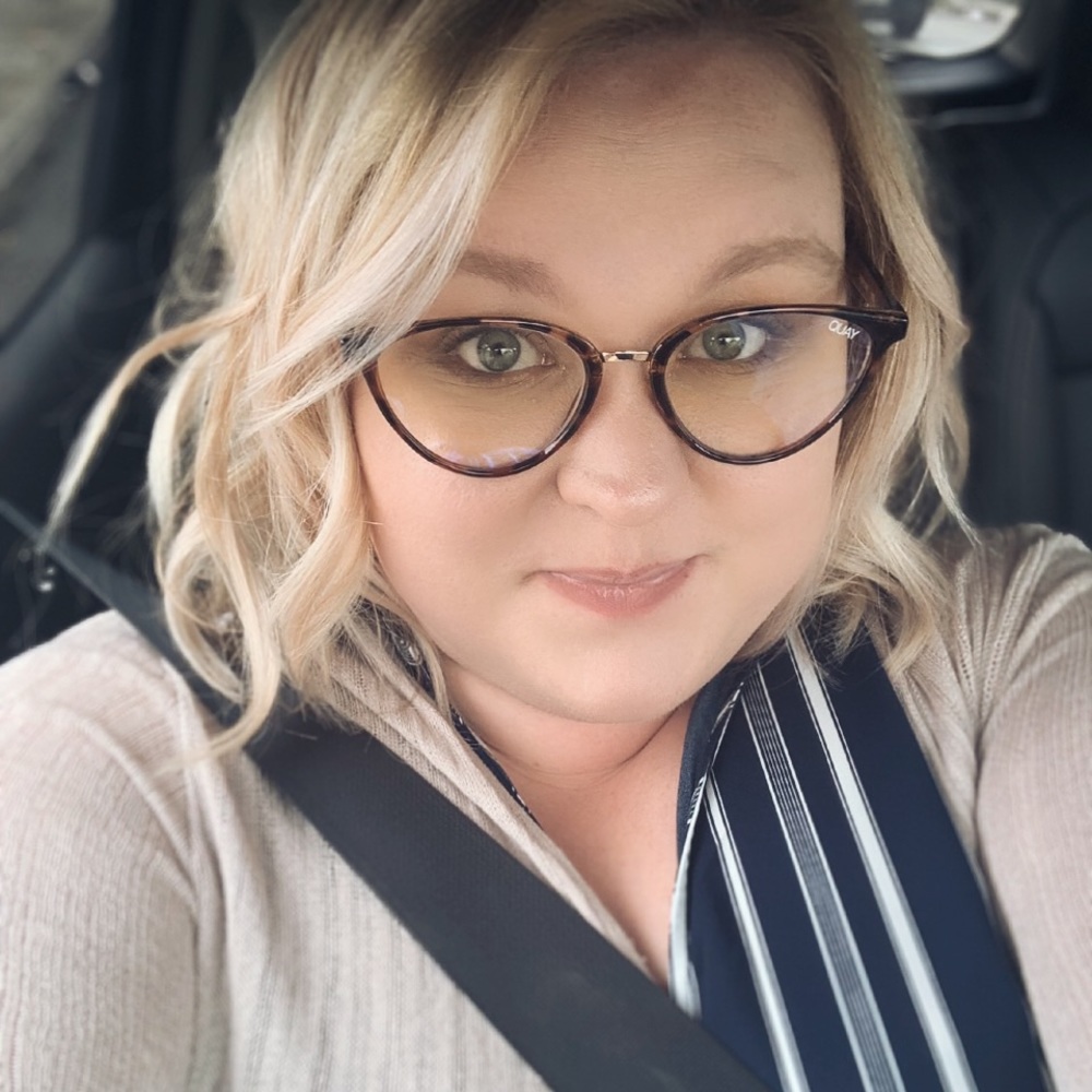 Meet your Posher, Melanie